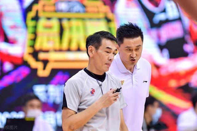 Bsports在线平台-比赛规则新变化，裁判判罚更公正