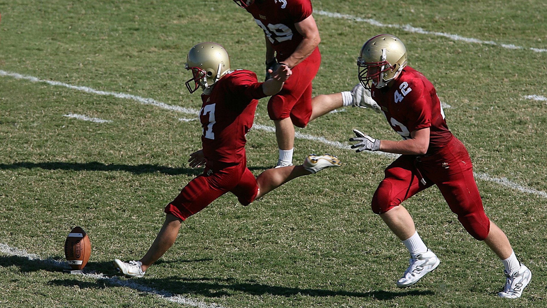 北京首钢球队防守强度提升,北京首钢队队长是谁