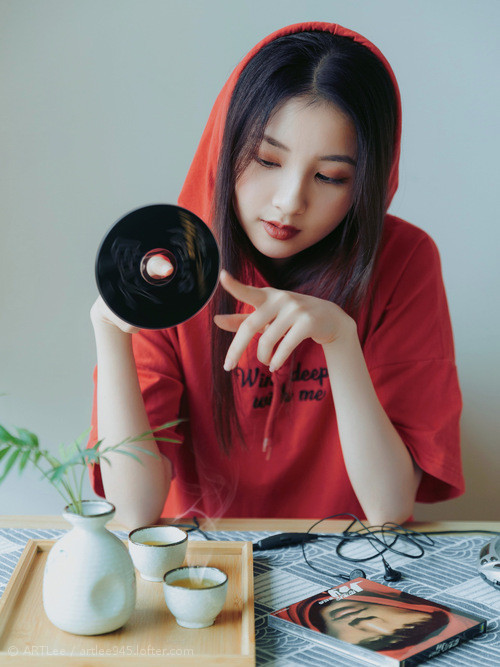 德甲全场焦点:攻防对抗中的精彩瞬间,德甲现场