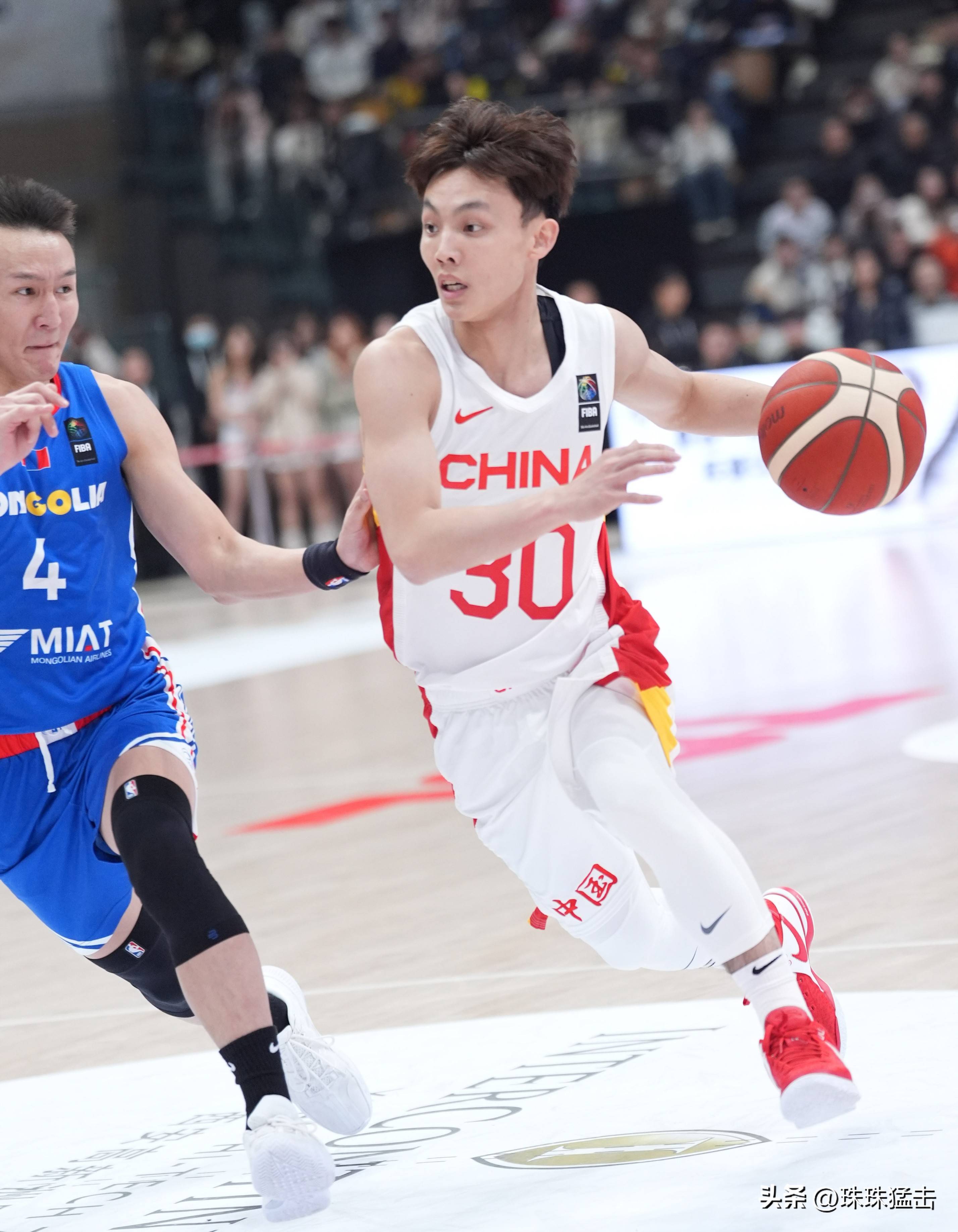 B体育官方网址:中国男篮新老交替,备战亚洲杯面临挑战的简单介绍 B体育官方网址:中国男篮新老交替,备战亚洲杯面临挑战的简单介绍