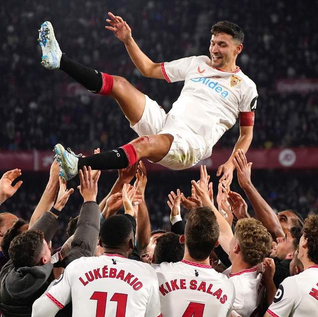 B体育官方网站:西甲的世界杯球员：如何在俱乐部与国家队中表现的简单介绍