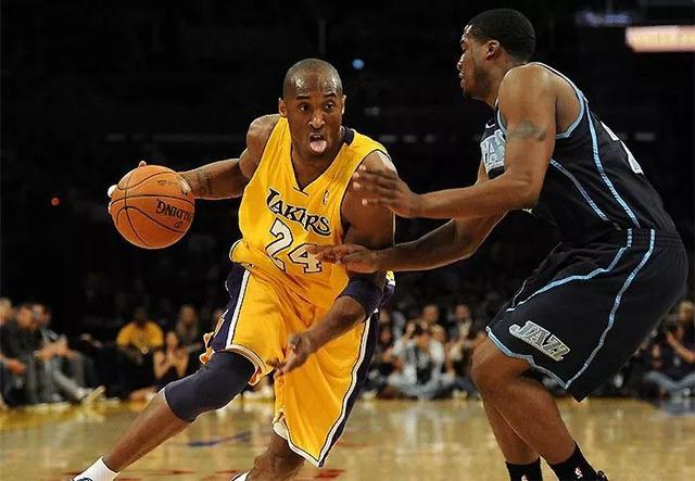 B体育:世界杯的历史回顾:那些年我们的青春岁月的简单介绍 B体育:世界杯的历史回顾:那些年我们的青春岁月的简单介绍