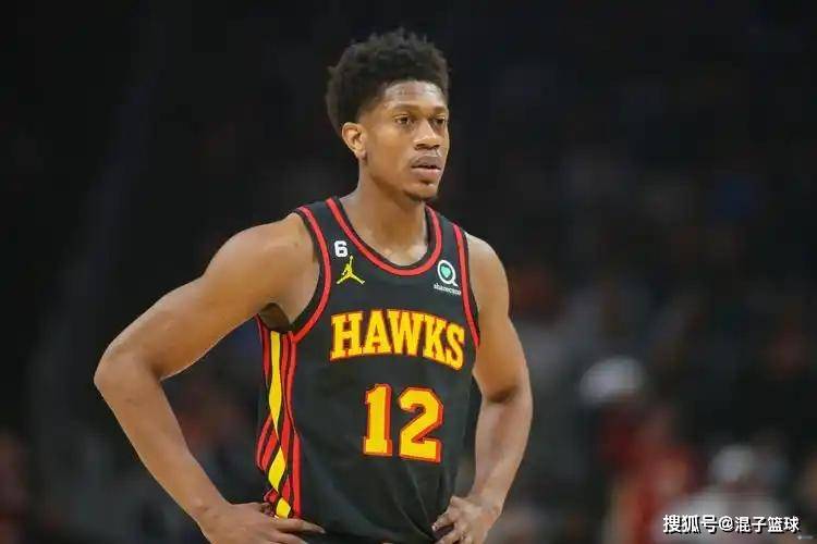 B体育：如今赛季的焦点：那些球员背后的故事的简单介绍