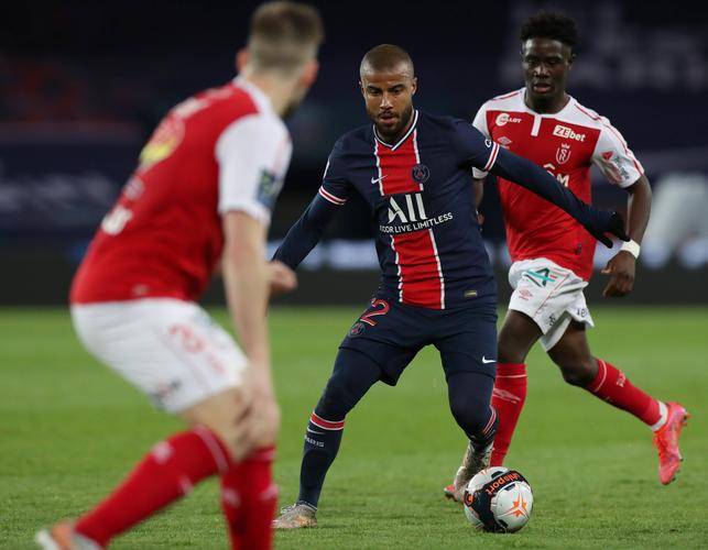 B体育官方网站：法甲敦刻尔克的进攻风格与战术演变的简单介绍