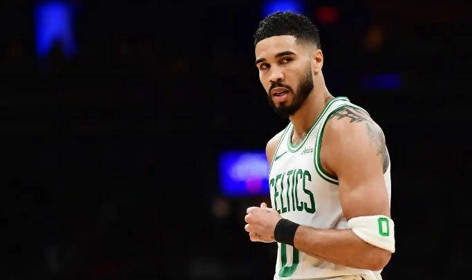 b体育在线平台-塔图姆：凯尔特人的新领袖